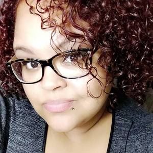 Meet your Posher, Dionna